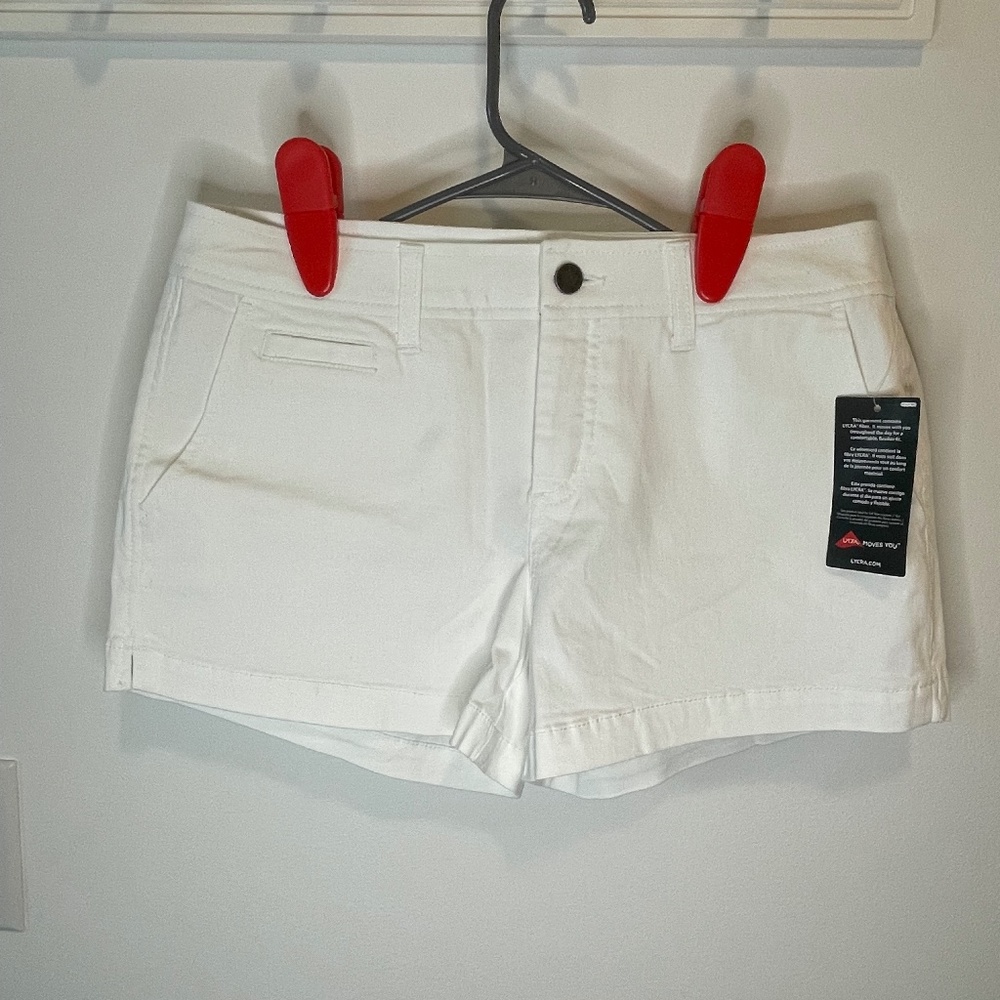 Market & Spruce White Mid Rise Lorraine Chino Shorts Women's Size 6 White NWT